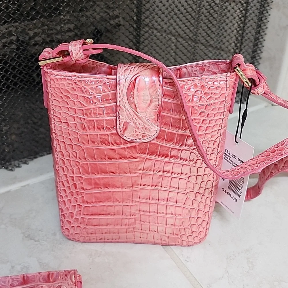 π©· π©· BRAHMIN Marley PINK PUNCH Crossbody & PINK PUNCH Credit Card Wallet π©· π©· - Picture 6 of 11